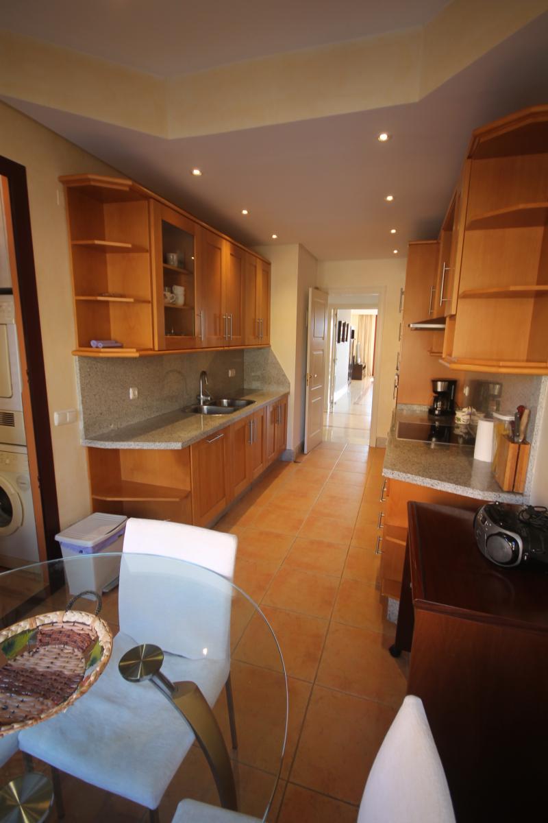 Apartamento en venta en Rio Real-Los Monteros (Marbella)